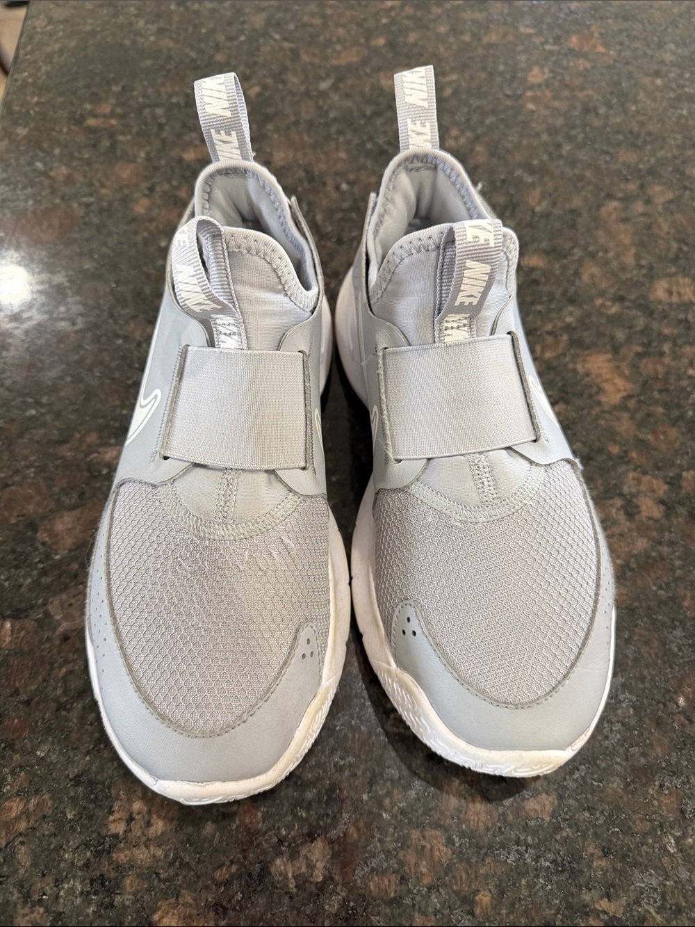 Nike Slip-On Sneakers in Light Gray and White Big Kid size 3.5